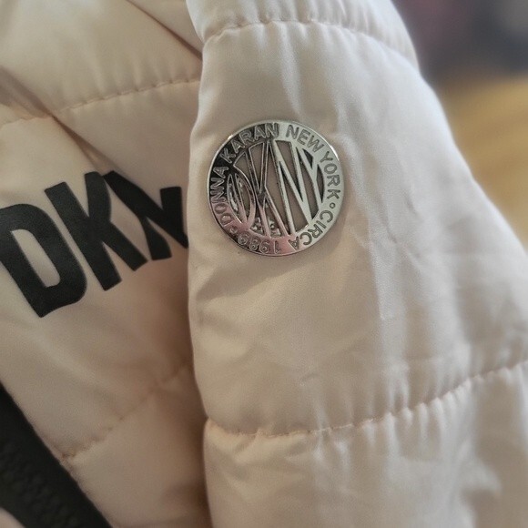 DKNY Baby Girl Pink and Black Snowsuit Outwear Size 6-9 Months - Picture 9 of 10